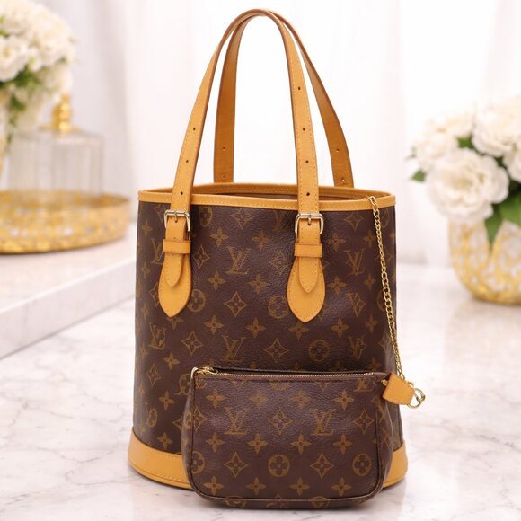 Louis Vuitton Handbags - Authentic Louis Vuitton Bucket PM Monogram Tote Bag w/ Pouch